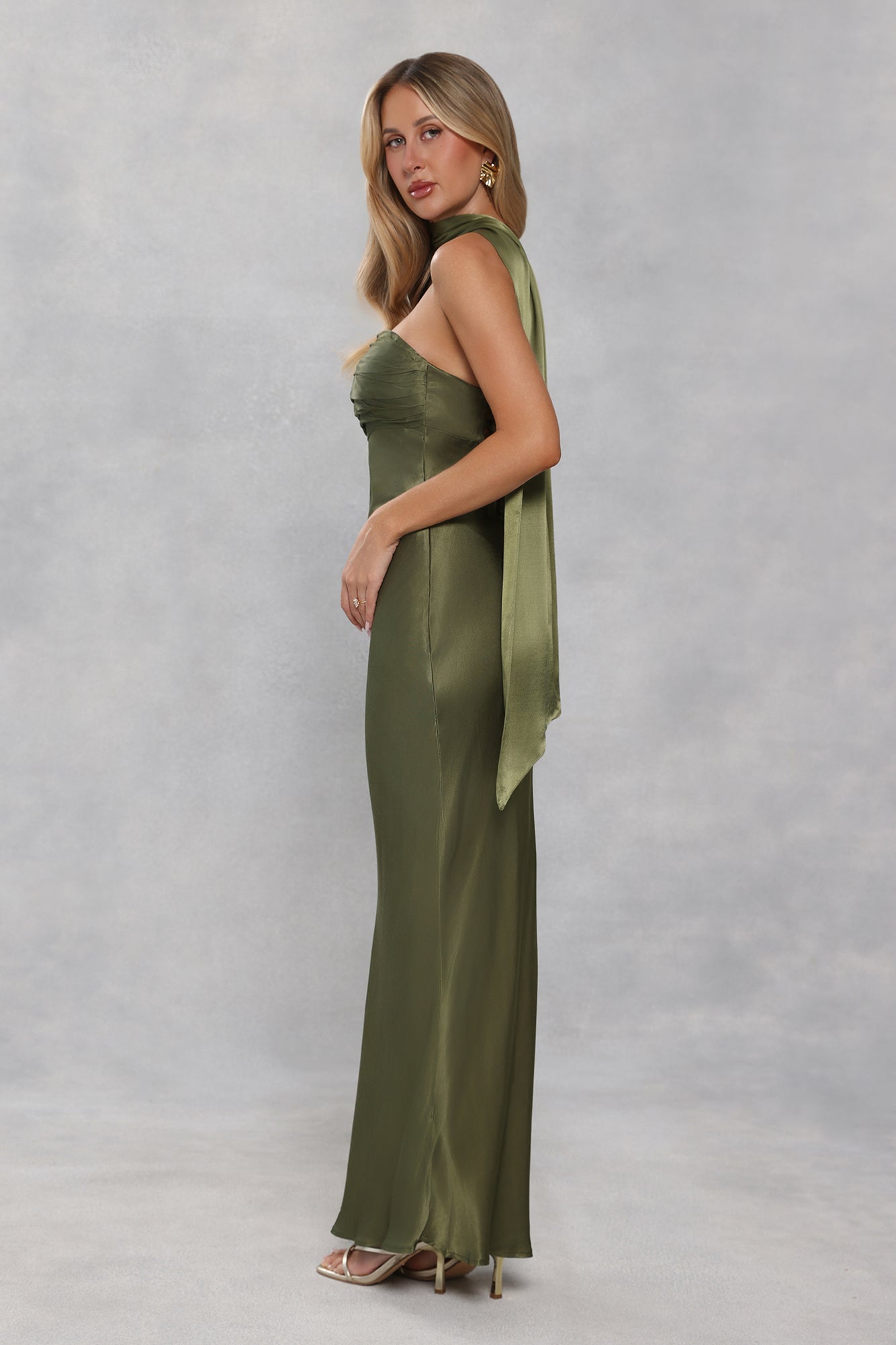 Satin Neck Scarf Olive Green