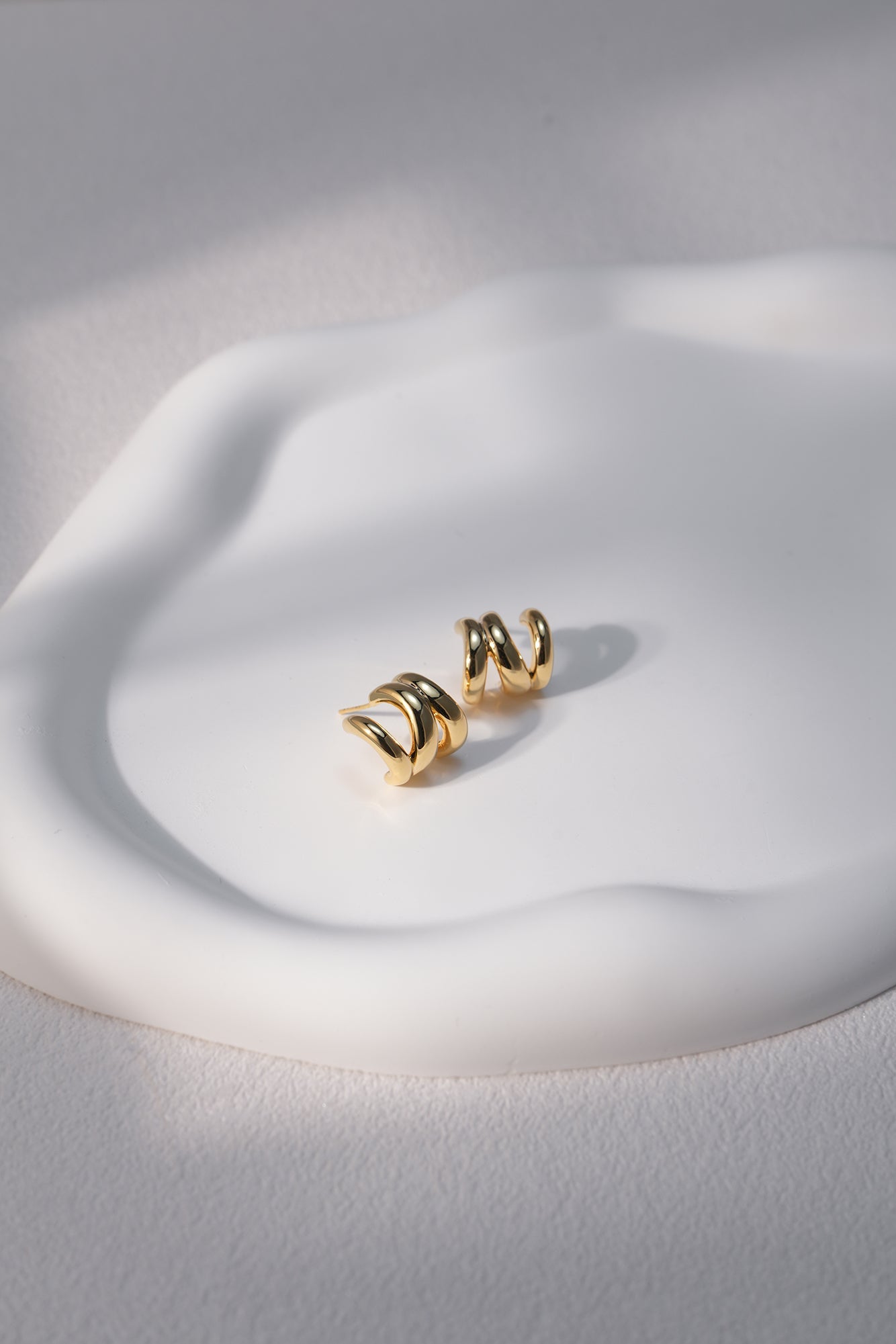 Talk About Me Earrings Gold