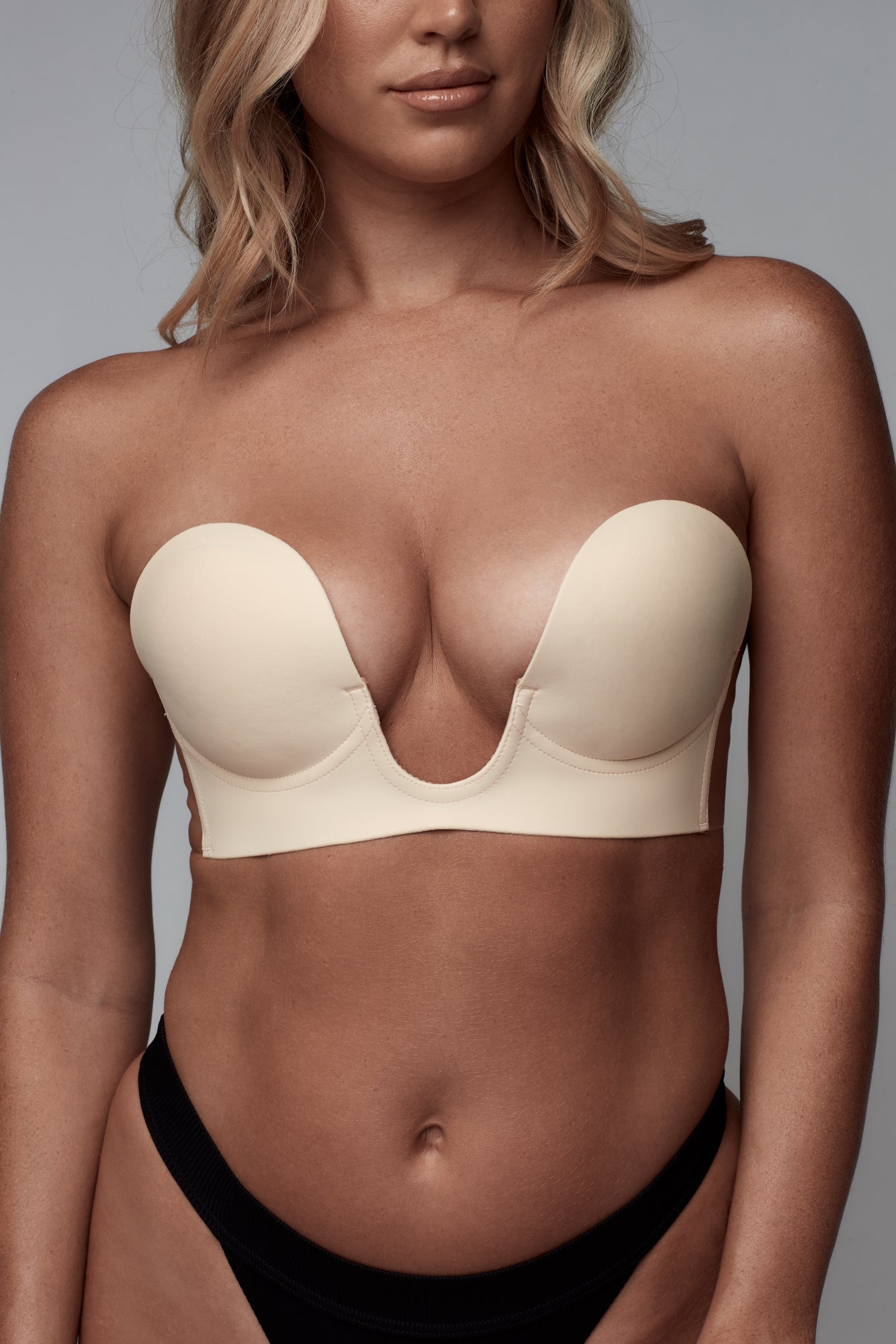 UNDERCOVER Style Helpers Brallelujah Hidden Bra Nude