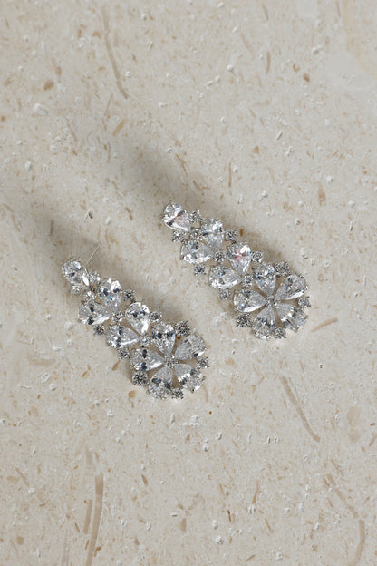925 Silver Luxe Essence Earrings Silver