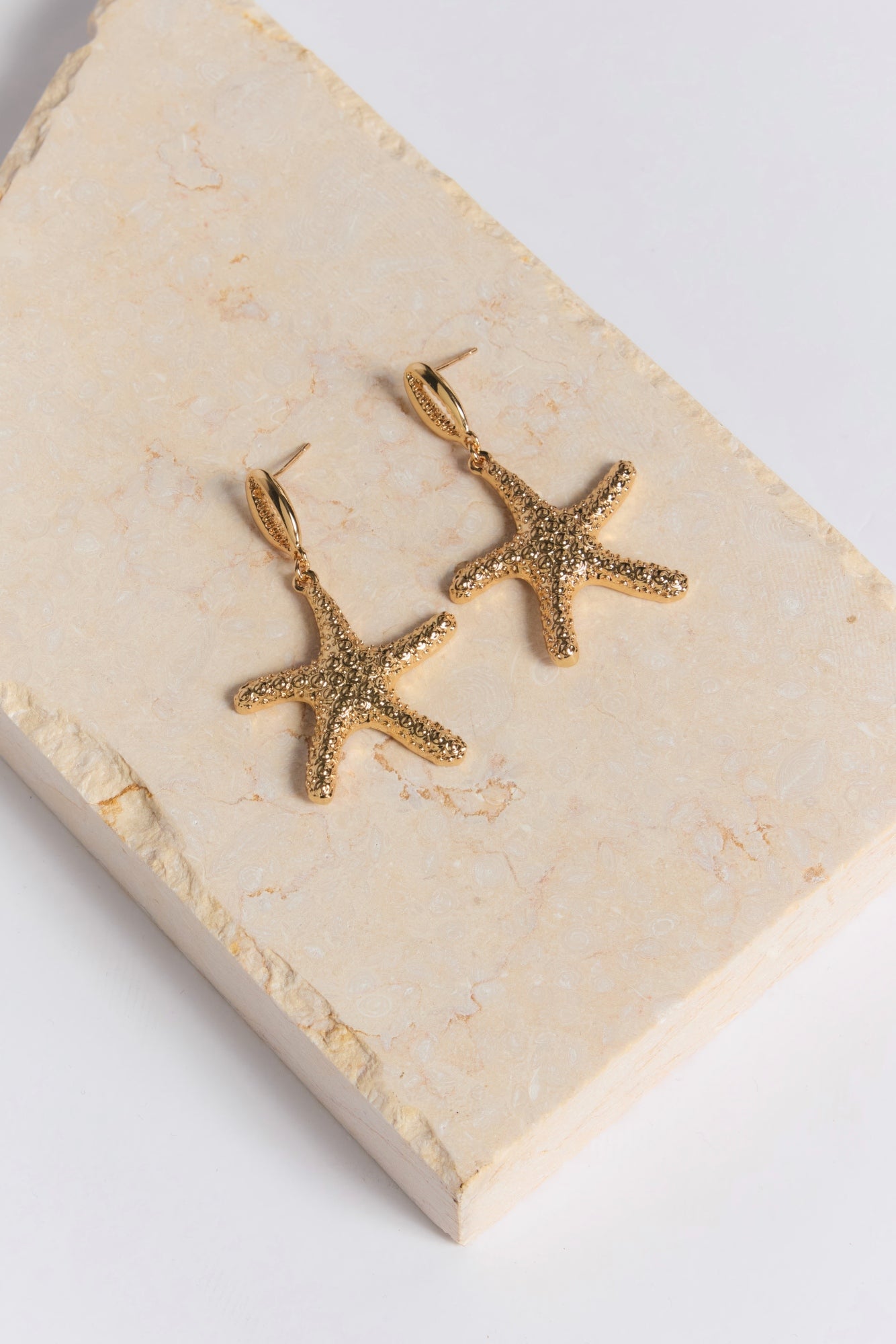 Ocean Starfish Earrings Gold
